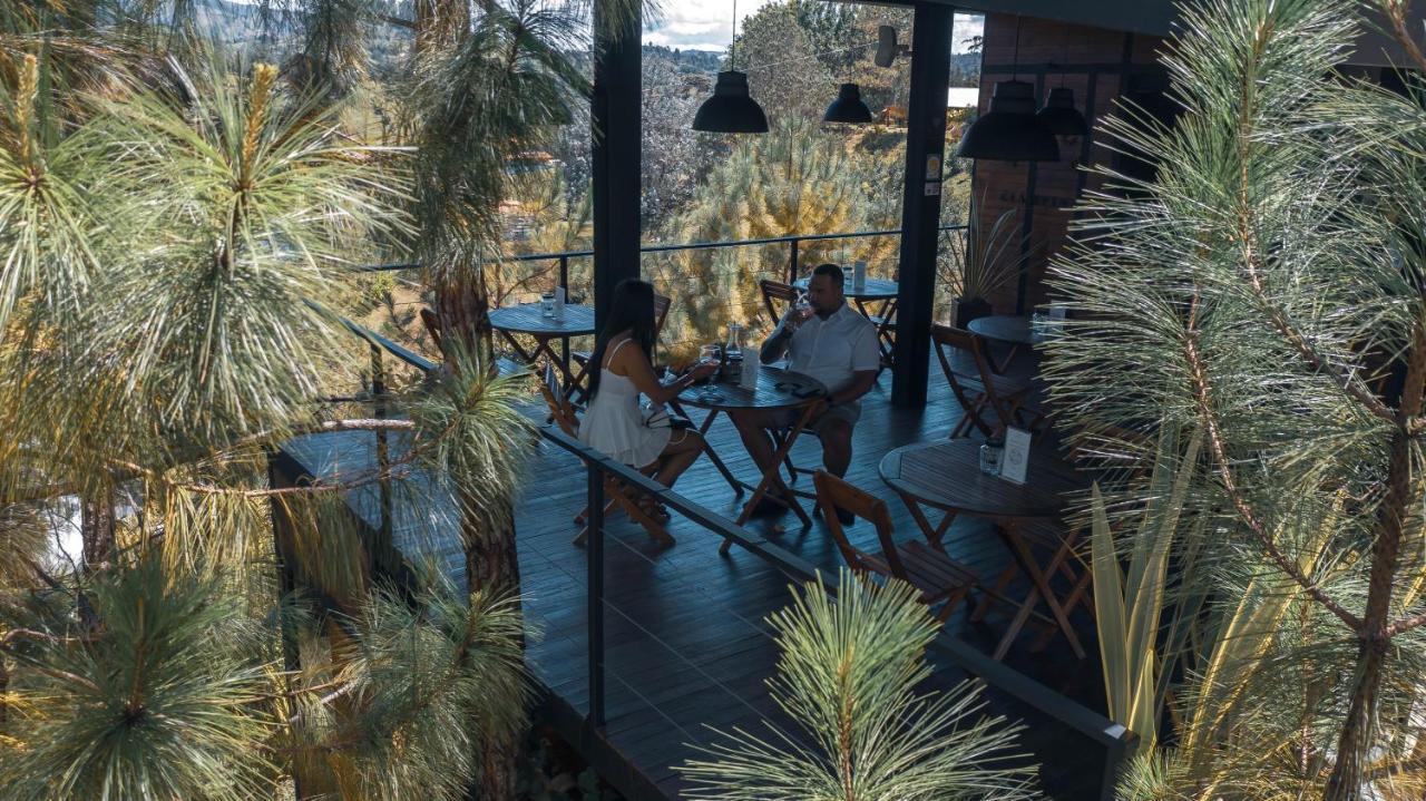 Domus Glamping Hotel